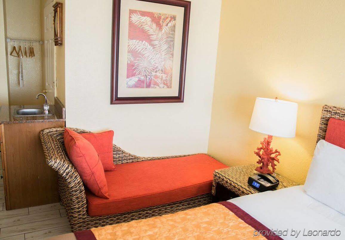 Royal Beach Hutchinson Island Hotel
